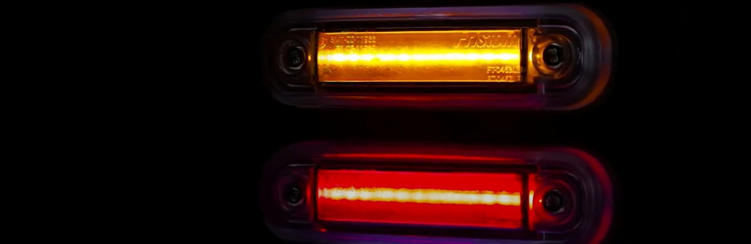 Габаритный светодиодный фонарь Fristom FT-045 B LED белый, провод 0,5м.